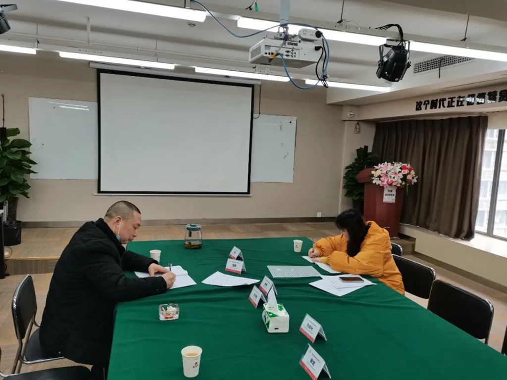蜀滋香鲜鱼火锅加盟